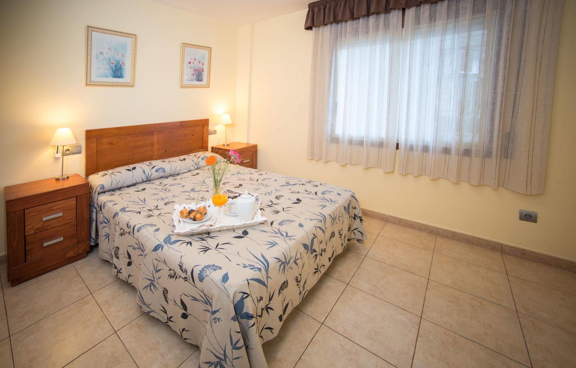 Ona Jardines Paraisol Salou Kültér fotó